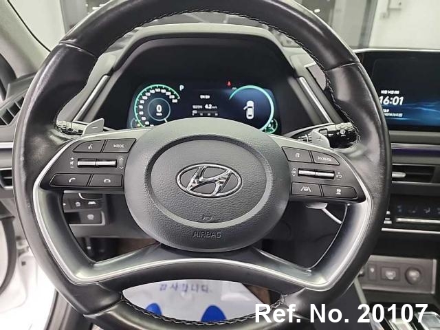  Hyundai / Sonata Stock No. 20107